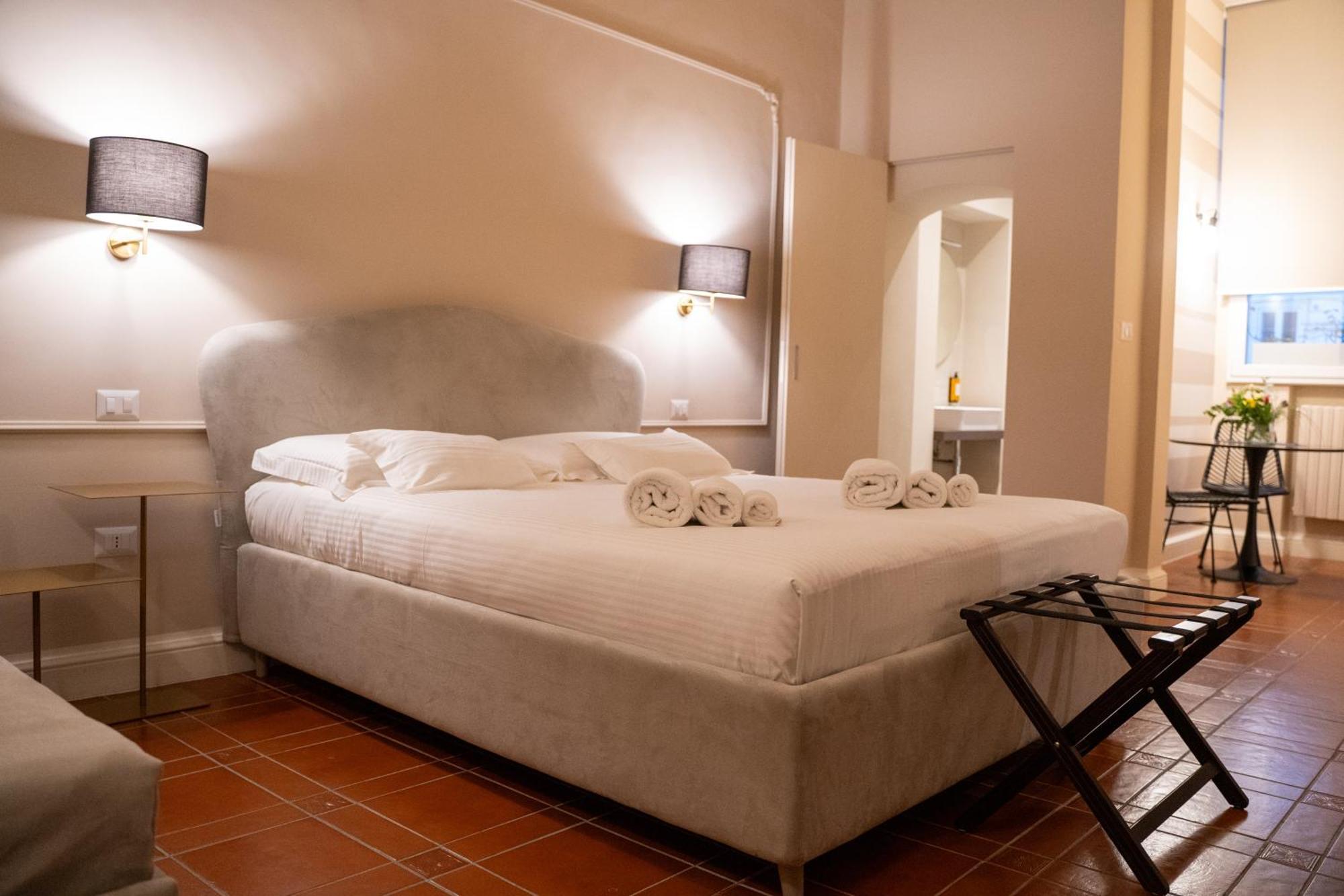Hotel Casa Almika Principe Amedeo Bari Exteriér fotografie